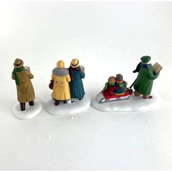 Christmas - DEPT. 56 - CAROLING THROUGH THE CITY - Original Box - Picture 2 of 6